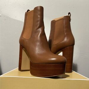 Michael Kors ankle boots Brown